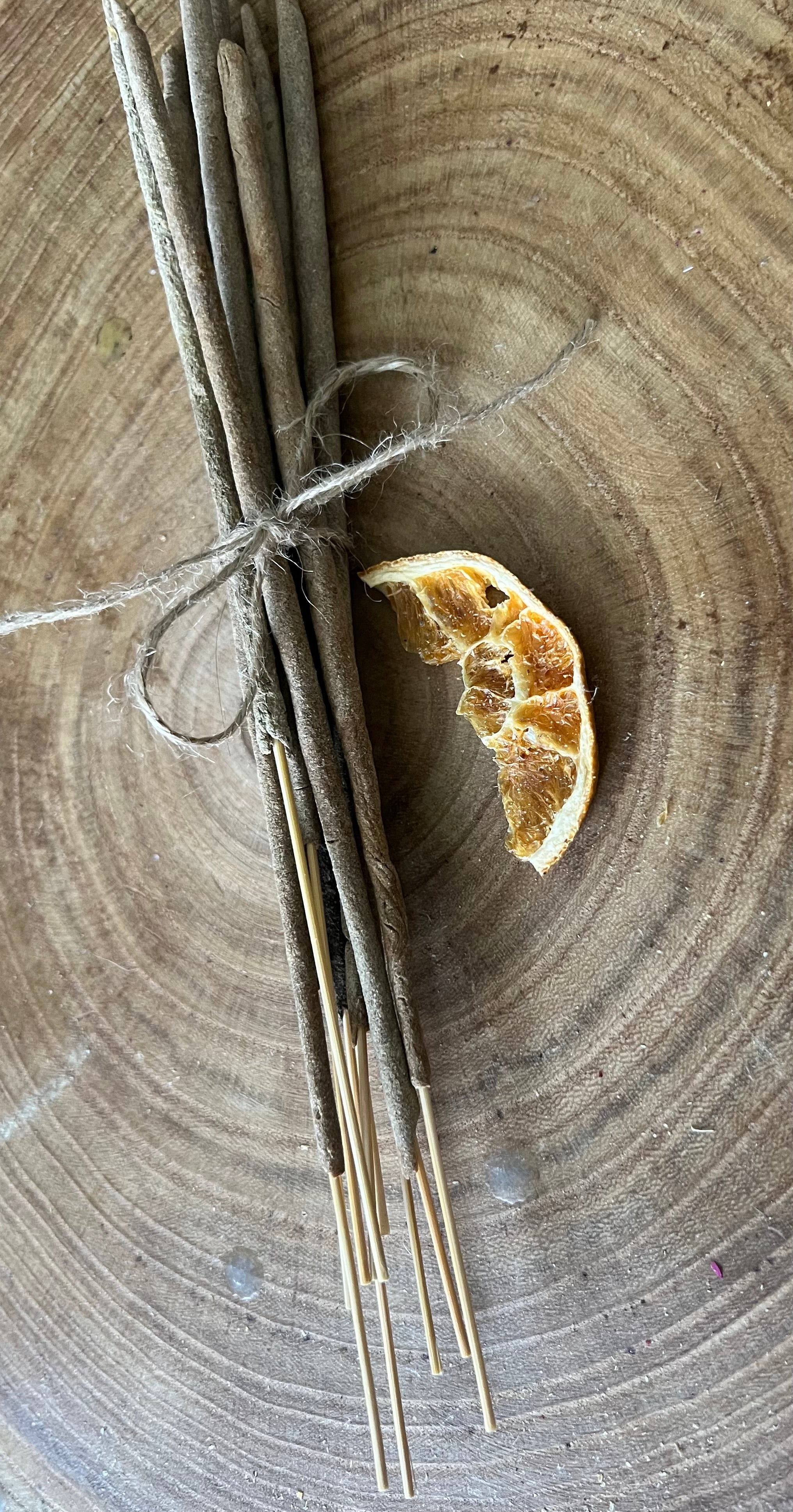 Florida Citrus Incense – Uplifting Hand Rolled Blend (10 Sticks)