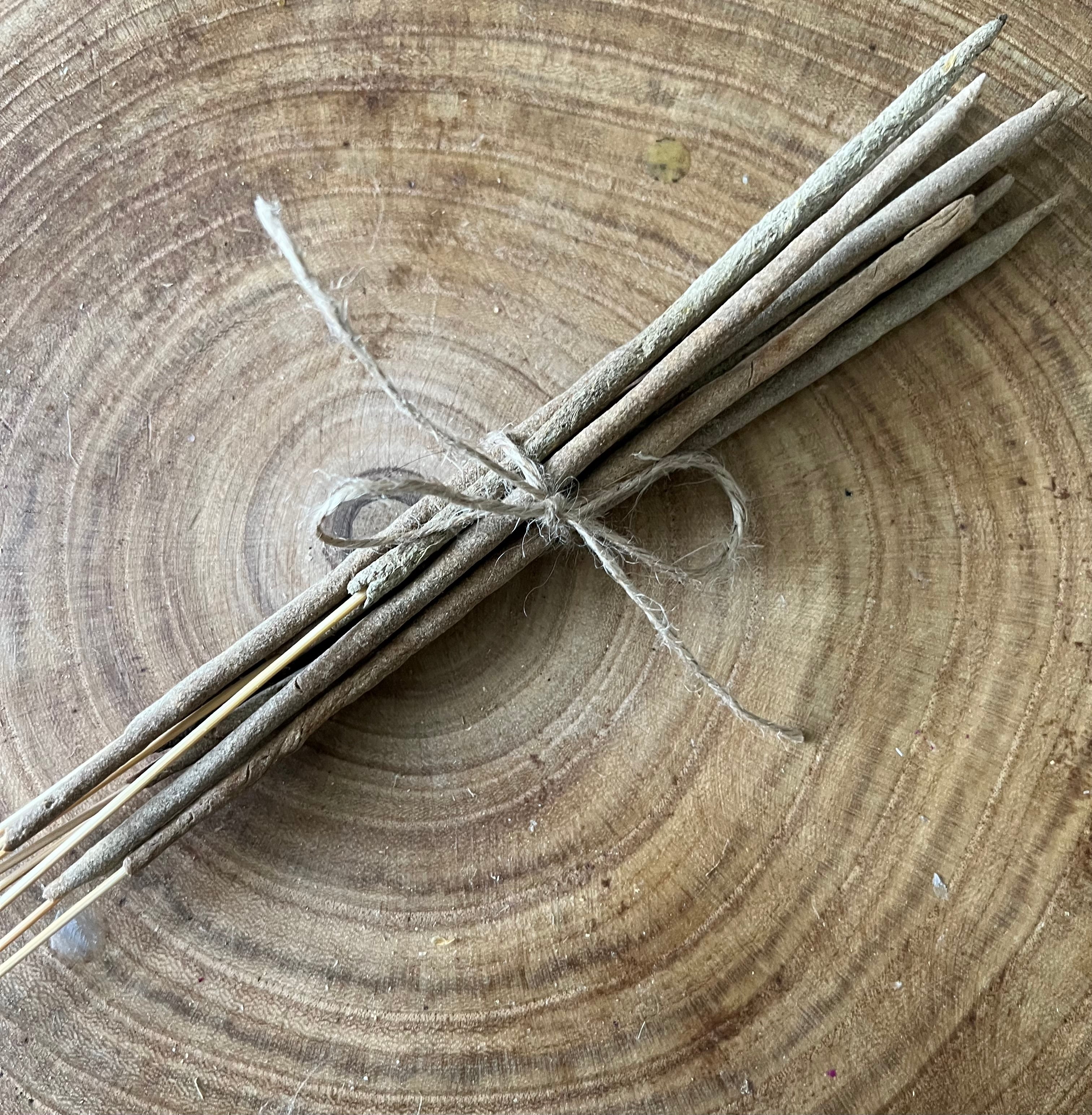 Florida Citrus Incense – Uplifting Hand Rolled Blend (10 Sticks)