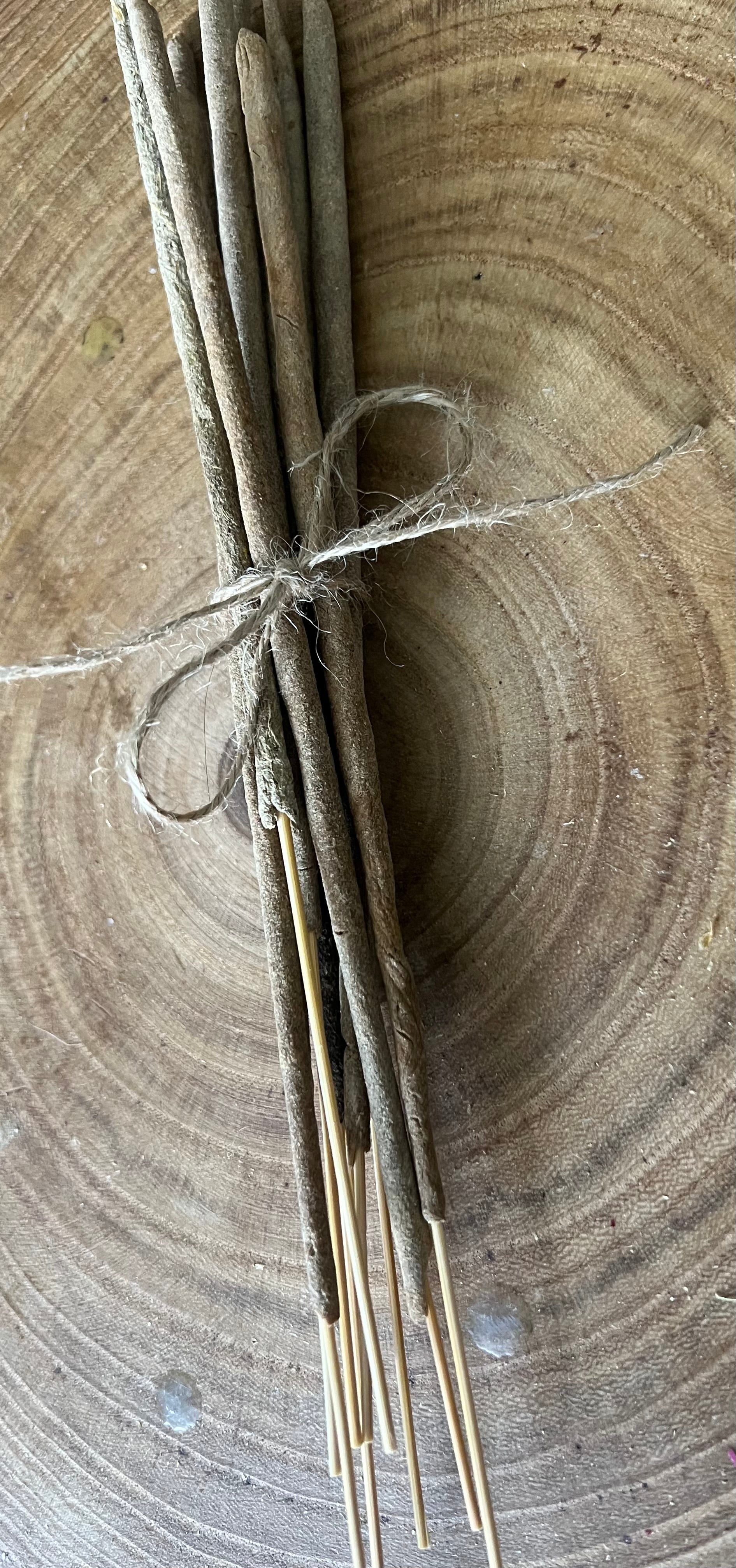 Florida Citrus Incense – Uplifting Hand Rolled Blend (10 Sticks)
