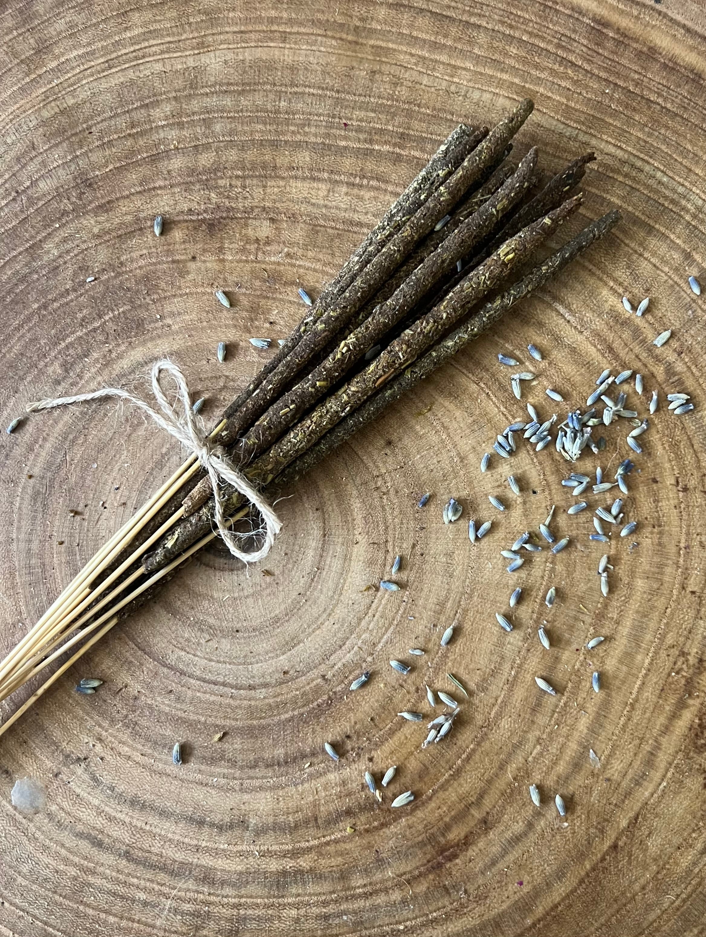 Lotus Incense – Soft Floral Hand Rolled Blend (10 Sticks)